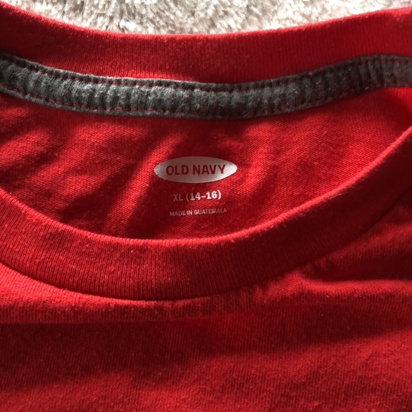 Old Navy Set of 2 Red & Green Short Sleeve Tees with Dinosaur Graphics | XL - Picture 12 of 15